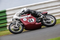 Vintage-motorcycle-club;eventdigitalimages;mallory-park;mallory-park-trackday-photographs;no-limits-trackdays;peter-wileman-photography;trackday-digital-images;trackday-photos;vmcc-festival-1000-bikes-photographs